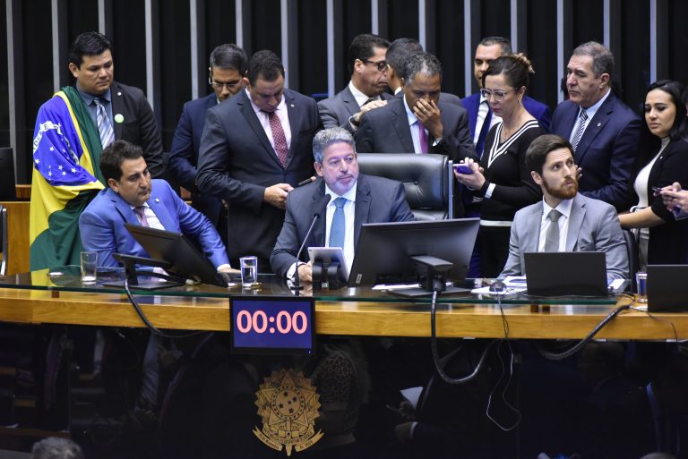 pl das fakes news congresso