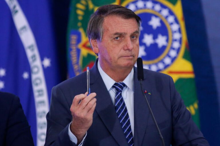 tse contra bolsonaro